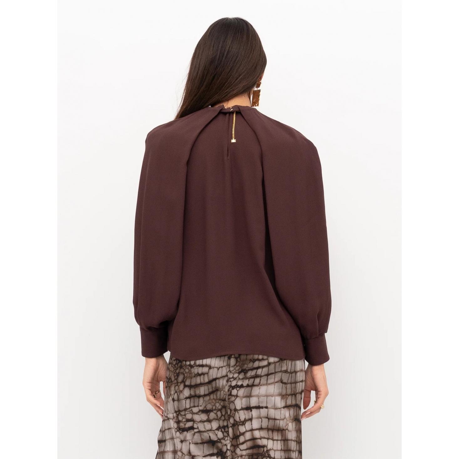 Blusa in georgette di viscosa con dettaglio gioiello