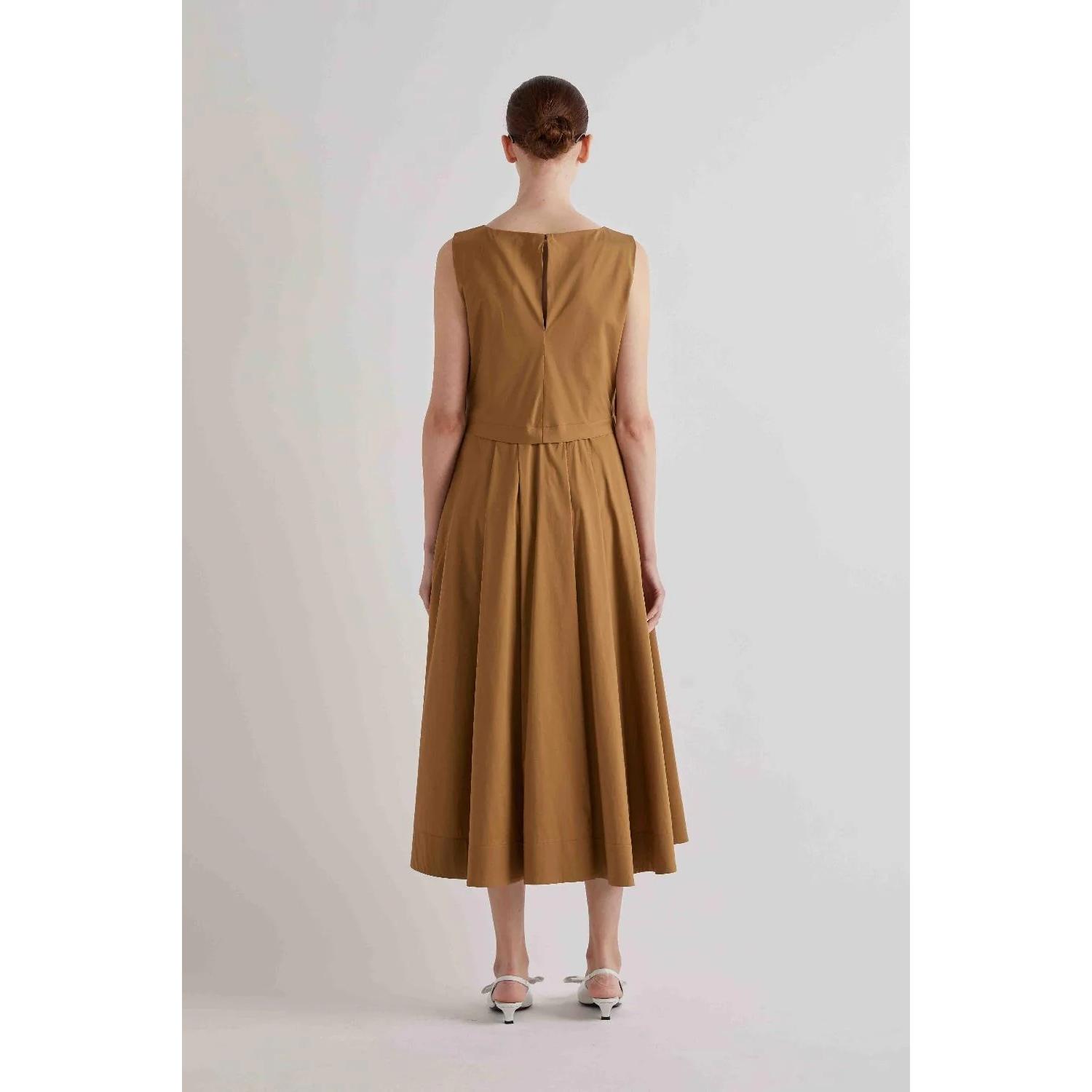 ABITO LUNGO CON AMPIA GONNA A GODET