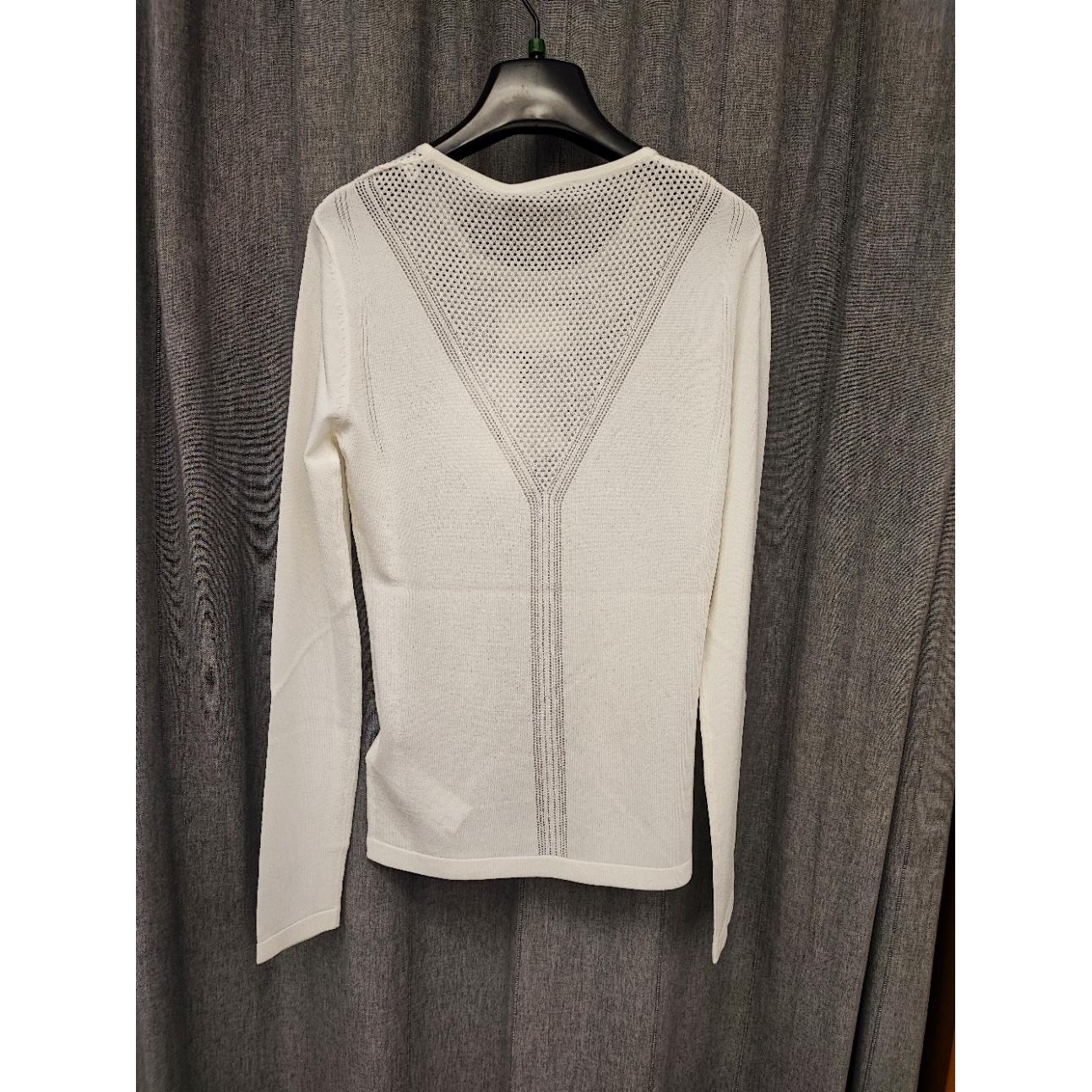 Top in maglia traforata