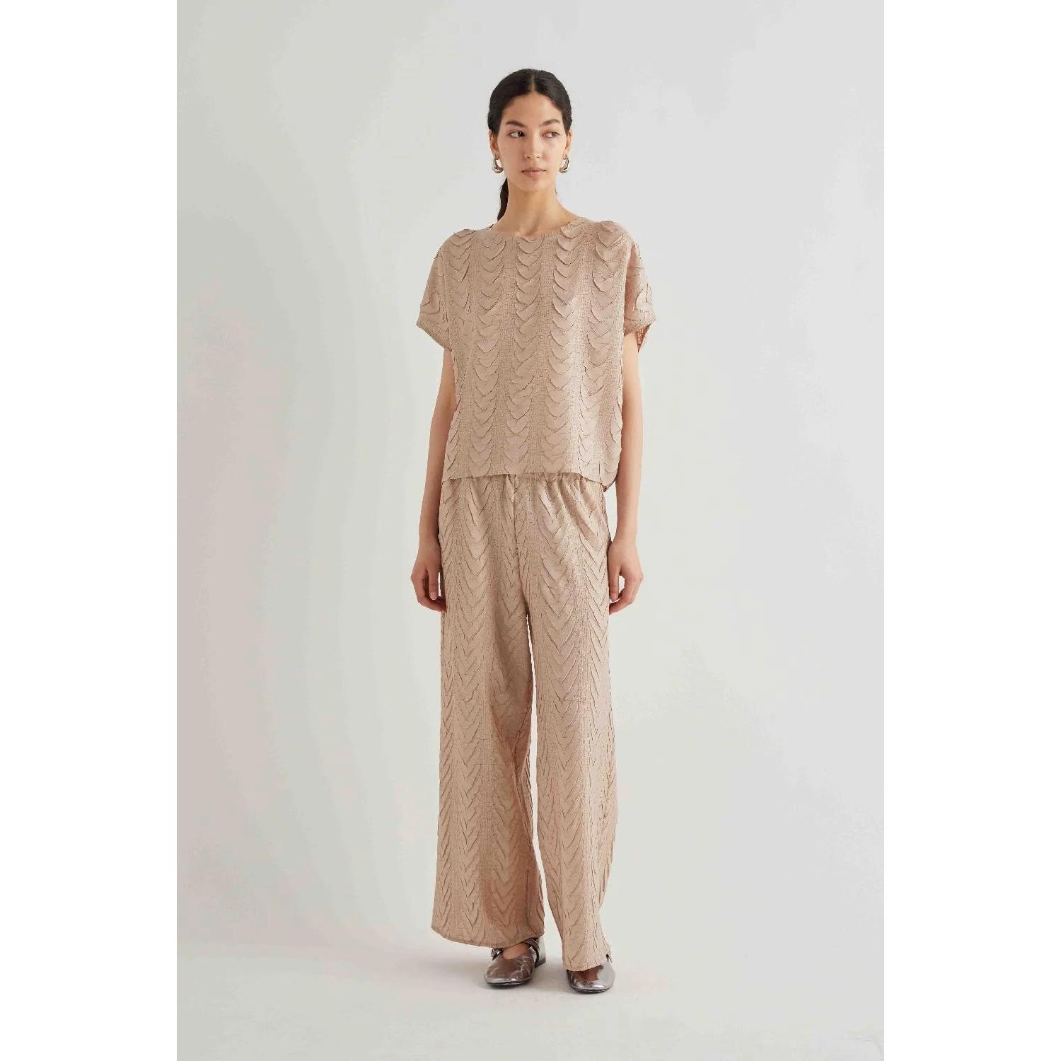 BLUSA PLISSETTATA DISEGNO TRECCIA