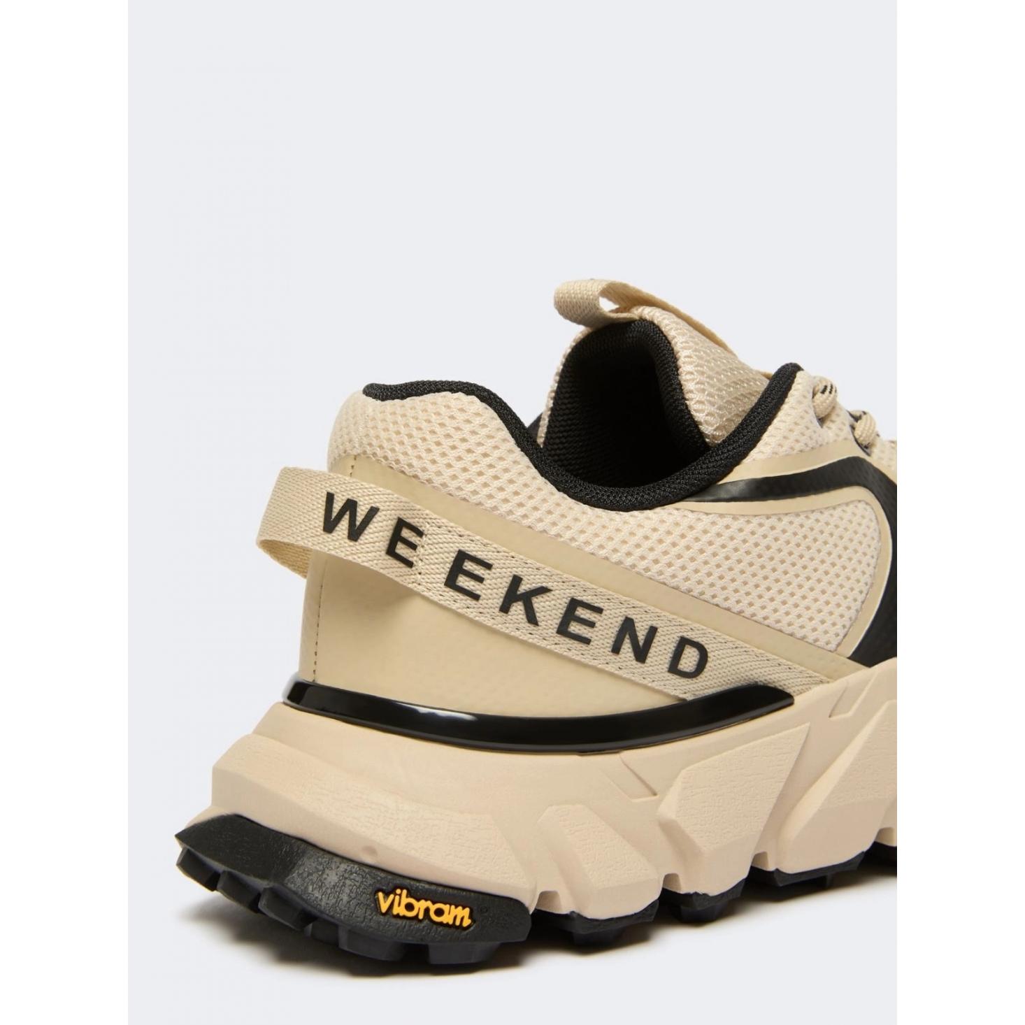 Sneaker in rete tecnica
