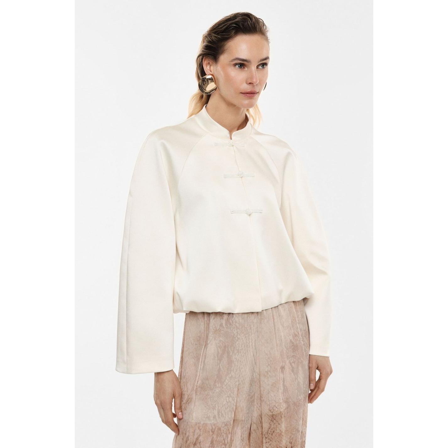 Giacca camicia corta con chiusura a laccetti