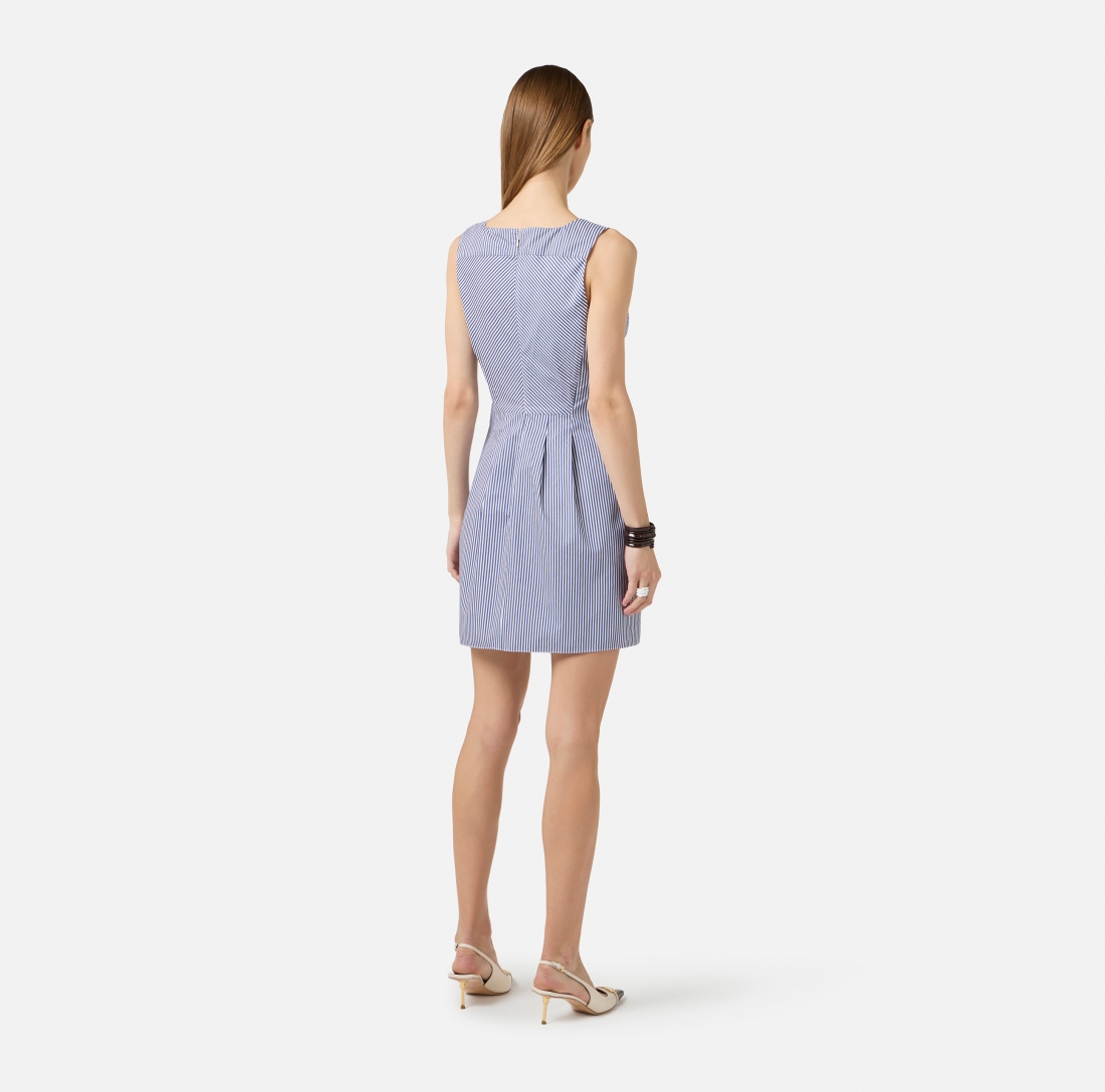 Miniabito con foulard gioiello