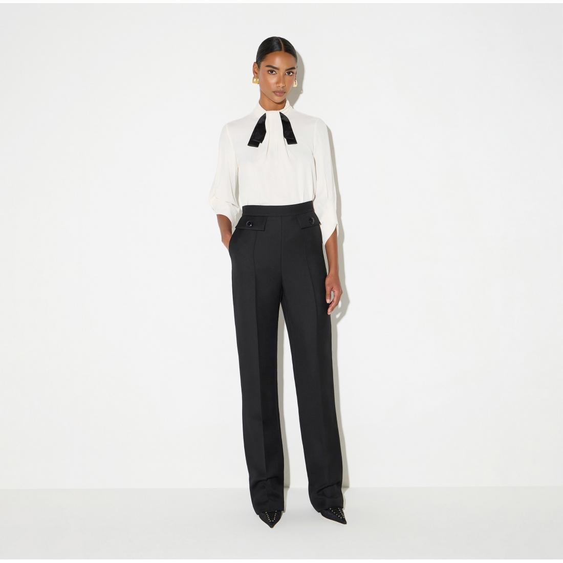 Blusa in georgette con cravattino