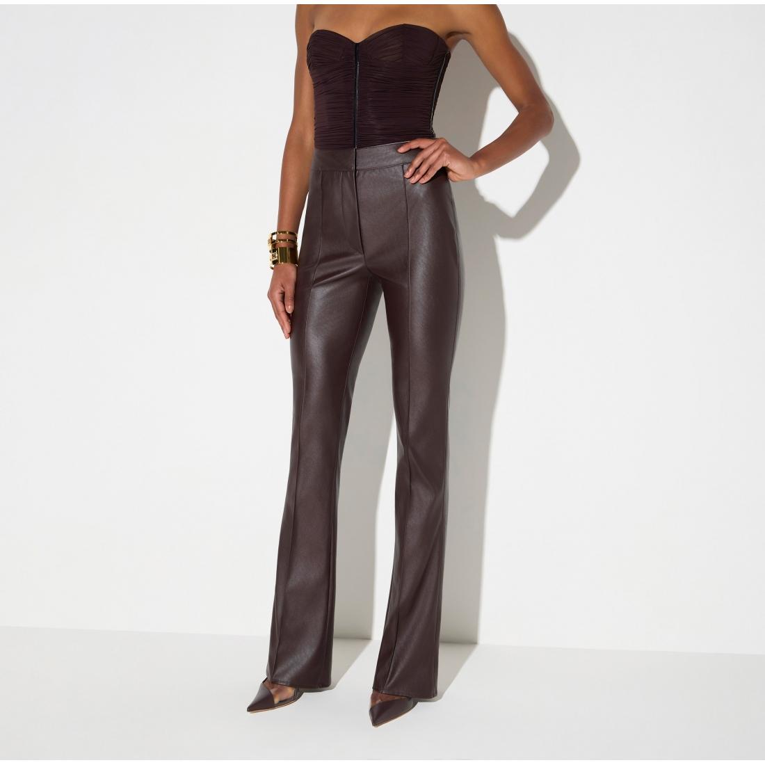 Pantaloni con nervature