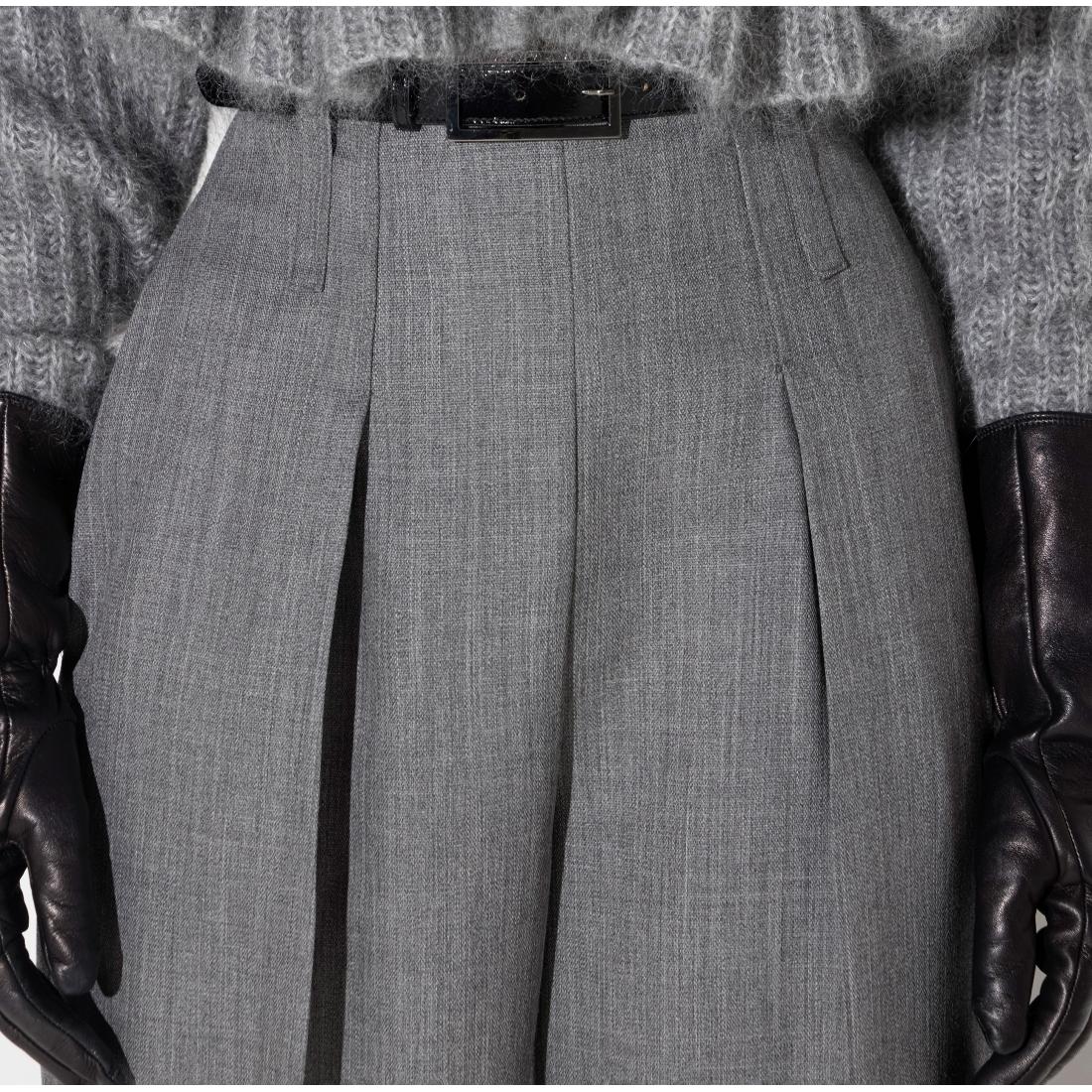 Pantaloni in lana