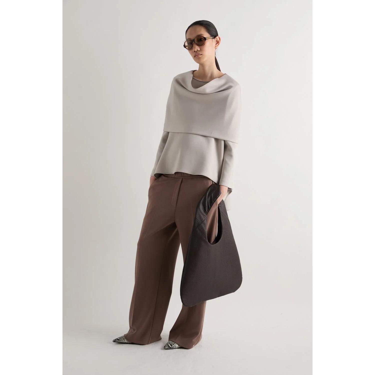 BLUSA GIROCOLLO IN SCUBA CON MANTELLINA
